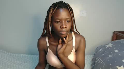 lati online show from November 18, 2025, 11:15 pm