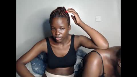 Snapshot of malia_latifa chatting on May 27, 2026, 1:13 am lati online show from May 27, 2026, 1:13 am
