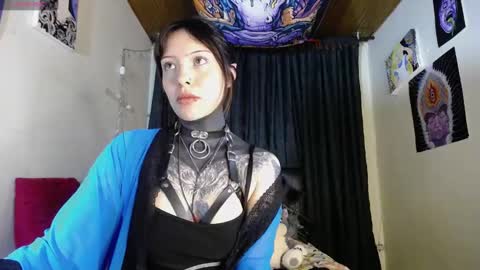 Alice Asylum online show from December 6, 2024, 4:25 am