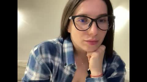 Snapshot of malina568708 chatting on December 4, 2024, 3:54 pm malina568708 online show from December 4, 2024, 3:54 pm