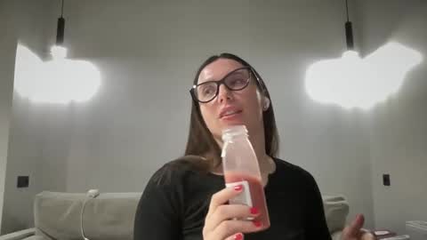 Snapshot of malina568708 chatting on January 28, 2025, 4:19 pm malina568708 online show from January 28, 2025, 4:19 pm