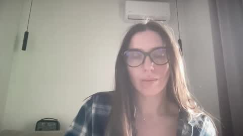 Snapshot of malina568708 chatting on January 14, 2026, 11:16 am malina568708 online show from January 14, 2026, 11:16 am