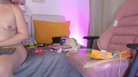 Snapshot of malka_burning chatting on June 8, 2026, 9:15 pm Malka online show from June 8, 2026, 9:15 pm