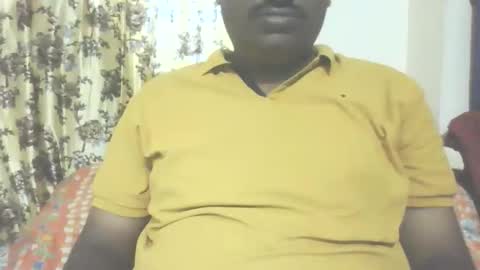 Snapshot of mallik63040 chatting on November 4, 2025, 2:32 am Sree0703 online show from November 4, 2025, 2:32 am