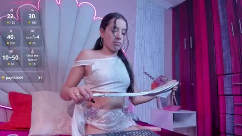 Snapshot of mally_boom chatting on October 28, 2025, 9:06 pm mally online show from October 28, 2025, 9:06 pm