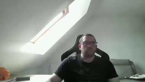 breton online show from January 5, 2025, 12:31 pm