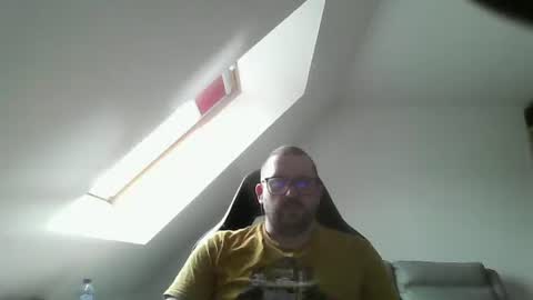 breton online show from May 3, 2026, 7:25 am