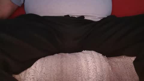 Snapshot of mambow99 chatting on March 8, 2026, 2:54 pm OLDMANFREE online show from March 8, 2026, 2:54 pm