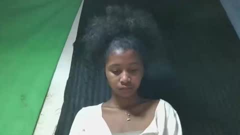 Snapshot of mamieriela chatting on April 26, 2026, 6:11 am mamieriela online show from April 26, 2026, 6:11 am