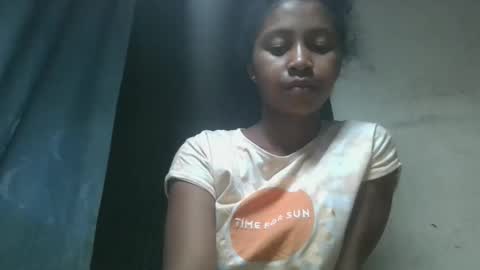 Snapshot of mamieriela chatting on May 12, 2026, 8:44 am mamieriela online show from May 12, 2026, 8:44 am