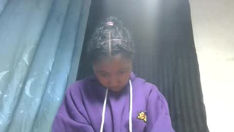 Snapshot of mamieriela chatting on May 13, 2026, 12:41 am mamieriela online show from May 13, 2026, 12:41 am