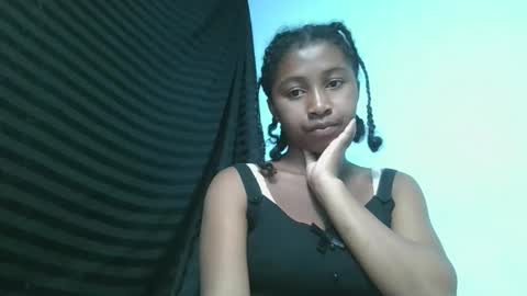 Snapshot of mamieriela chatting on May 21, 2026, 8:32 am mamieriela online show from May 21, 2026, 8:32 am