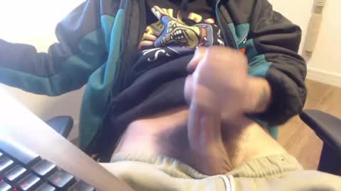 BigBrazilianCock online show from July 3, 2026, 1:06 pm