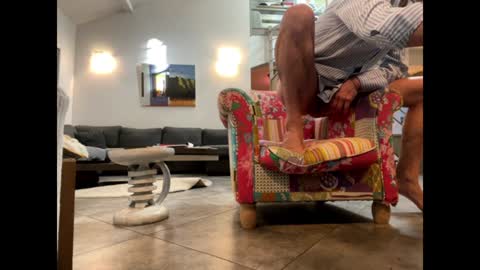 Snapshot of man38110 chatting on January 12, 2025, 9:40 am man38110 online show from January 12, 2025, 9:40 am