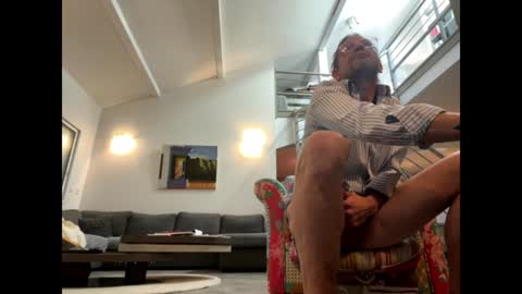 Snapshot of man38110 chatting on January 12, 2025, 12:44 pm man38110 online show from January 12, 2025, 12:44 pm