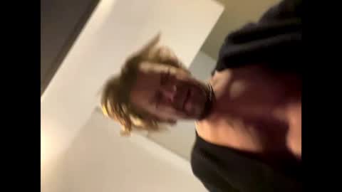 Snapshot of man38110 chatting on January 14, 2025, 9:13 am man38110 online show from January 14, 2025, 9:13 am