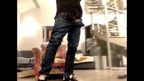 Snapshot of man38110 chatting on March 3, 2025, 5:20 am man38110 online show from March 3, 2025, 5:20 am