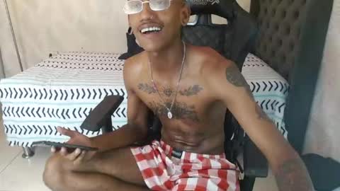 man_san11 online show from October 2, 2025, 4:14 pm