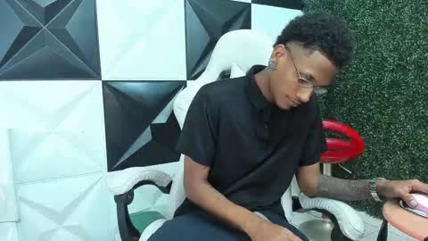 man_san11 online show from March 2, 2026, 3:19 pm