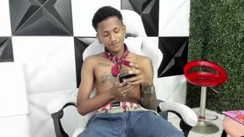 man_san11 online show from March 4, 2026, 3:51 pm