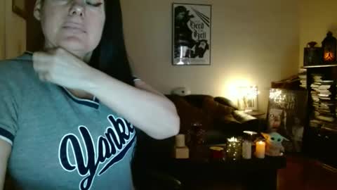 mandaloriangirlsfight online show from February 15, 2026, 8:05 pm