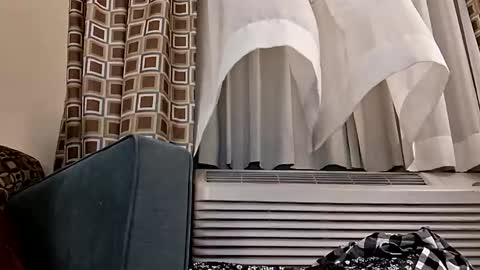 Snapshot of mandibliss chatting on December 14, 2025, 12:27 am Mandi Bliss online show from December 14, 2025, 12:27 am