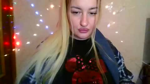 Snapshot of mandy_belcher chatting on December 3, 2025, 10:02 am Mandy online show from December 3, 2025, 10:02 am