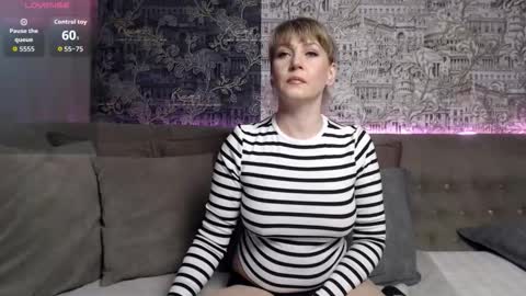 Mandy  online show from January 7, 2026, 10:51 am