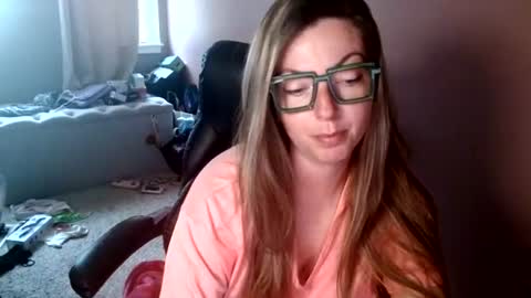 Snapshot of mandybabyxxx chatting on June 24, 2026, 1:15 am MandyBabyXXX online show from June 24, 2026, 1:15 am