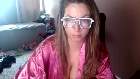 Snapshot of mandybabyxxx chatting on July 9, 2026, 8:46 pm MandyBabyXXX online show from July 9, 2026, 8:46 pm