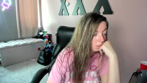 Snapshot of mandybabyxxx chatting on July 10, 2026, 7:16 pm MandyBabyXXX online show from July 10, 2026, 7:16 pm