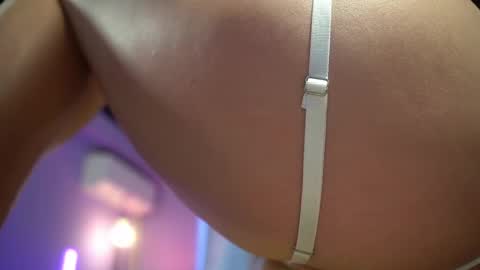 Anto Lovense is Active My pleasure is in your hands Private is Open online show from May 29, 2026, 5:49 am