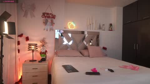 Snapshot of manelyk_10 chatting on December 30, 2024, 4:40 pm online show from December 30, 2024, 4:40 pm