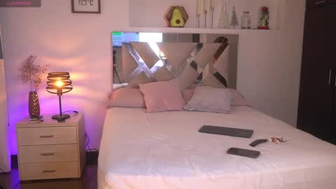 Snapshot of manelyk_10 chatting on February 28, 2025, 4:42 pm online show from February 28, 2025, 4:42 pm