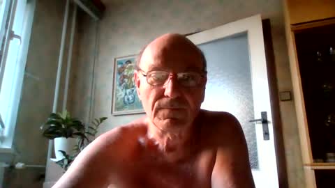Snapshot of manes5858 chatting on June 28, 2026, 3:34 am manes5858 online show from June 28, 2026, 3:34 am