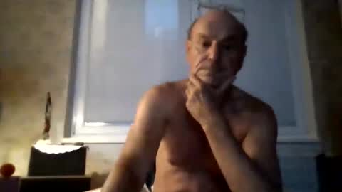 Snapshot of manes5858 chatting on July 1, 2026, 8:52 pm manes5858 online show from July 1, 2026, 8:52 pm