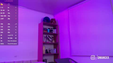 Snapshot of mangxx chatting on November 28, 2025, 2:36 am Danny online show from November 28, 2025, 2:36 am