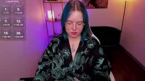 manic_pixie_ online show from July 16, 2026, 3:29 pm