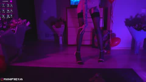 Snapshot of manifreyja chatting on February 26, 2025, 9:37 pm Amelie online show from February 26, 2025, 9:37 pm