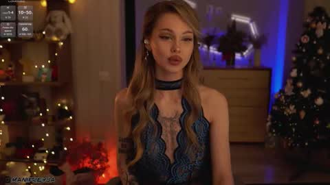 Snapshot of manifreyja chatting on January 5, 2026, 8:01 pm Amelie online show from January 5, 2026, 8:01 pm