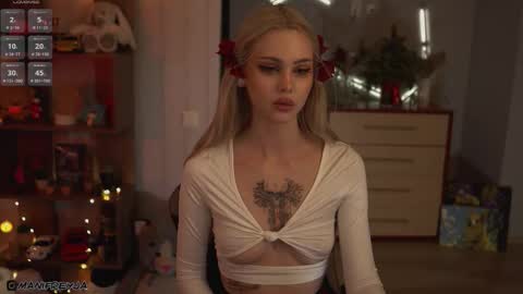 Snapshot of manifreyja chatting on February 7, 2026, 10:24 pm Amelie online show from February 7, 2026, 10:24 pm