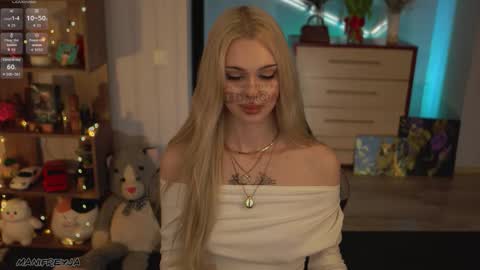 Snapshot of manifreyja chatting on March 12, 2026, 11:11 pm Amelie online show from March 12, 2026, 11:11 pm