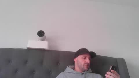 manop01 online show from March 21, 2026, 8:45 pm