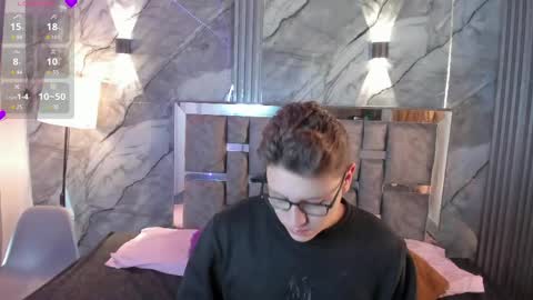 Manson and Zoe online show from May 7, 2026, 11:37 am