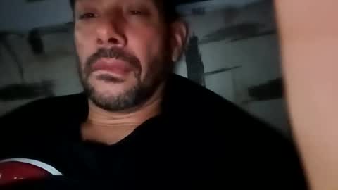 Snapshot of manu12ago chatting on May 11, 2026, 1:33 am manu12ago online show from May 11, 2026, 1:33 am