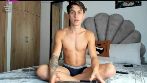 manucute 23  online show from April 29, 2026, 2:32 pm