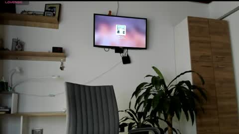 Snapshot of manucute_23_ chatting on June 16, 2026, 9:17 pm manucute 23 online show from June 16, 2026, 9:17 pm