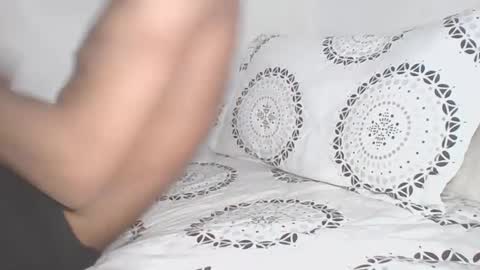 Snapshot of manuel444rl chatting on February 11, 2025, 8:15 am Manuel RL online show from February 11, 2025, 8:15 am