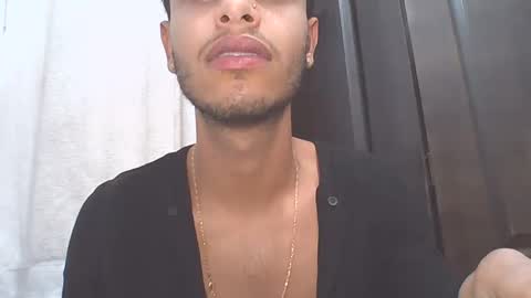 Snapshot of manuel444rl chatting on February 13, 2025, 12:46 am Manuel RL online show from February 13, 2025, 12:46 am