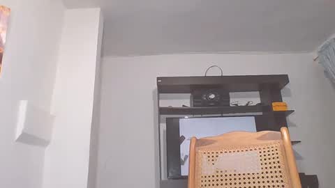 Snapshot of manuel444rl chatting on February 27, 2025, 10:20 pm Manuel RL online show from February 27, 2025, 10:20 pm